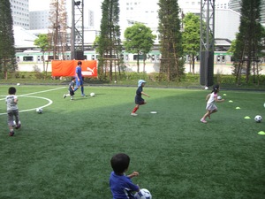 プーマサッカースクールFUN SOCCER2